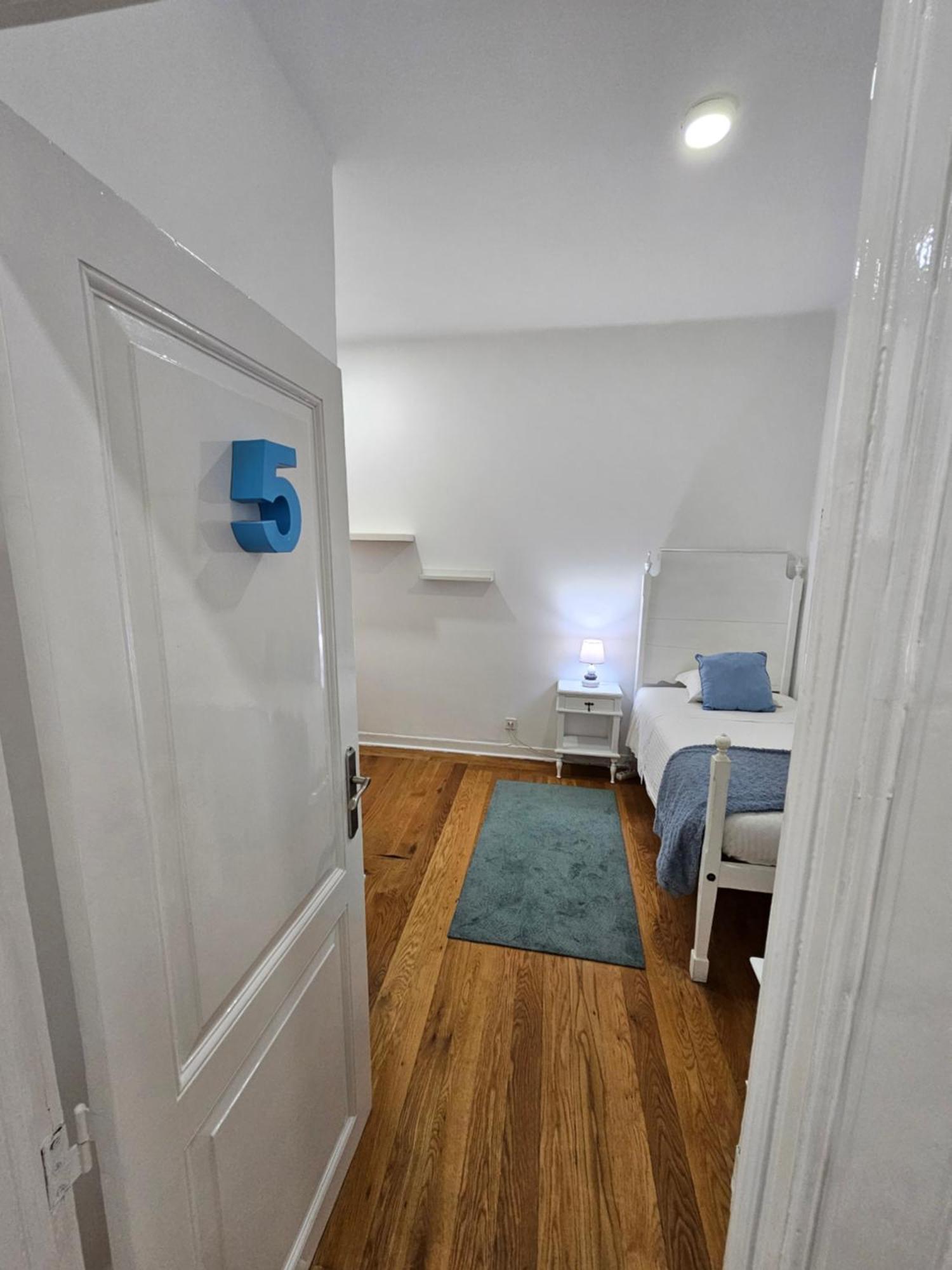 Almirante Guesthouse Lisbon Room photo