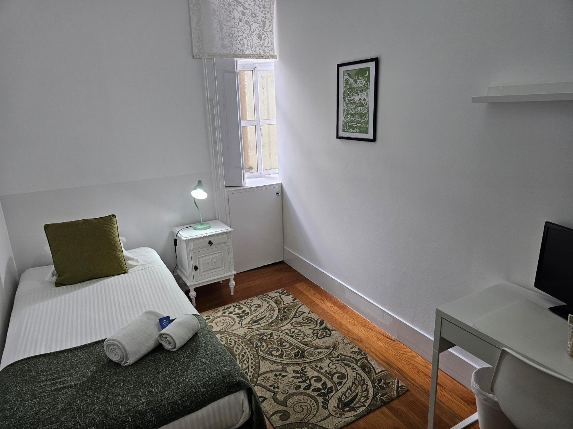Almirante Guesthouse Lisbon Room photo