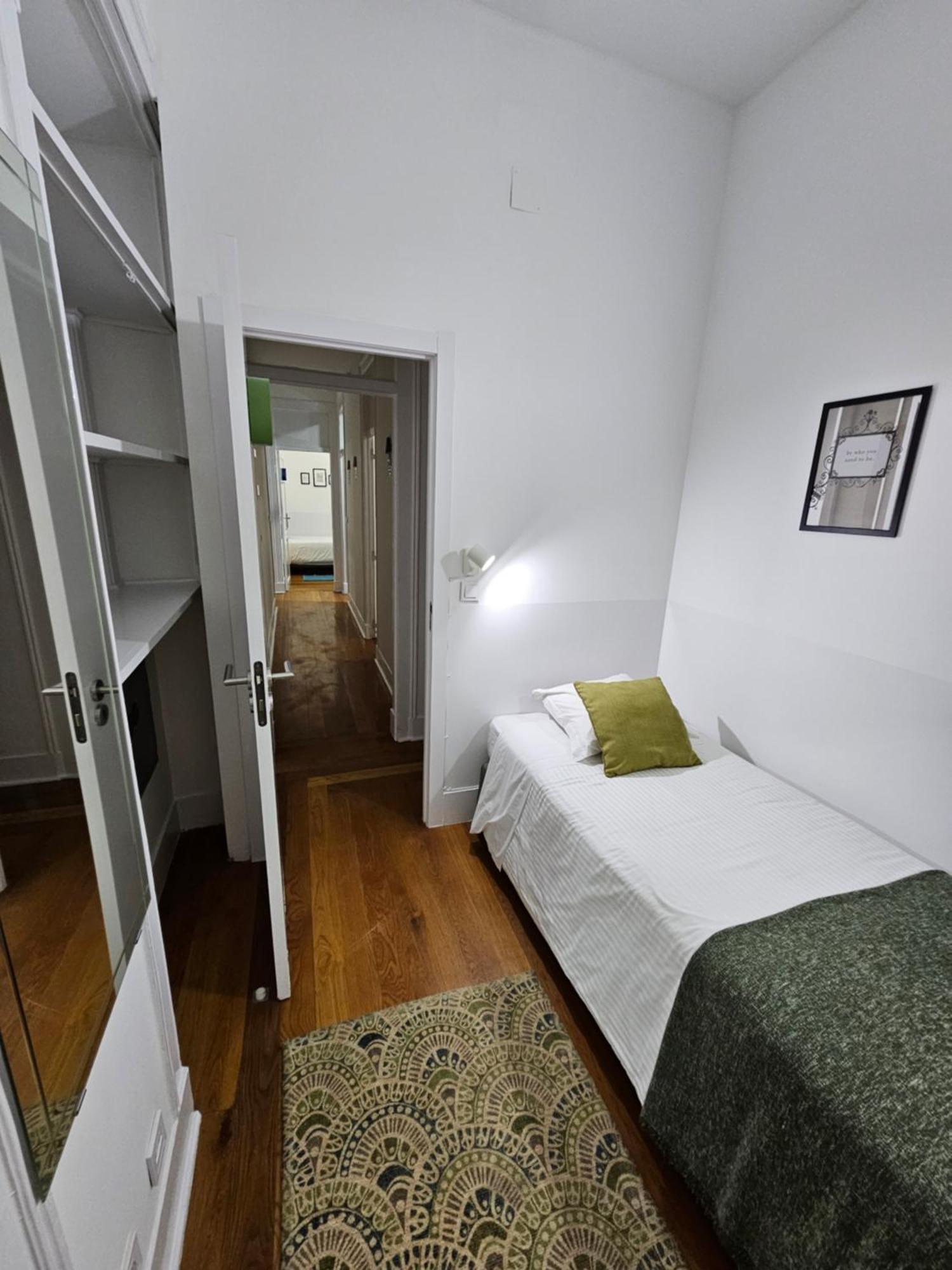 Almirante Guesthouse Lisbon Room photo