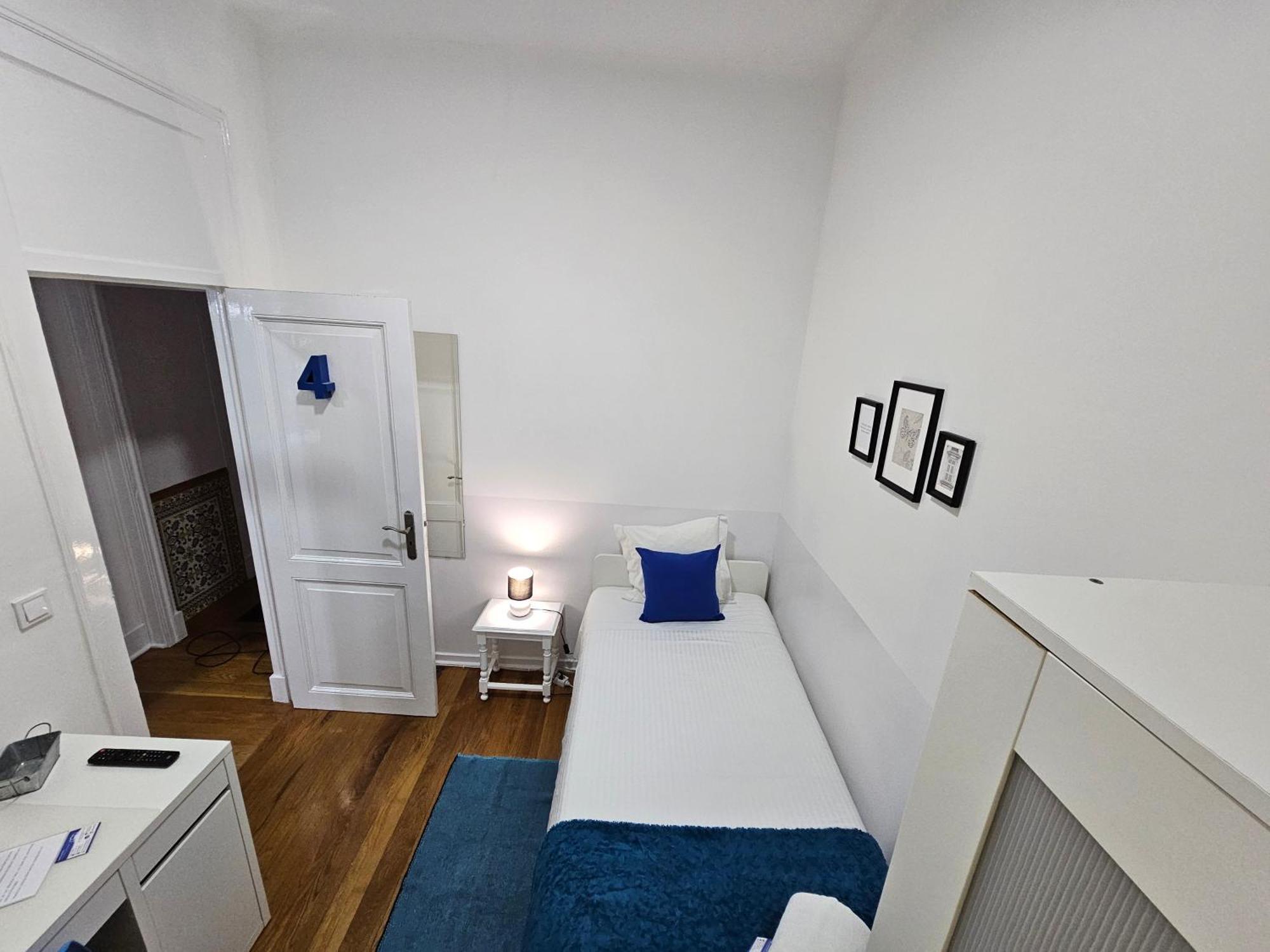 Almirante Guesthouse Lisbon Room photo
