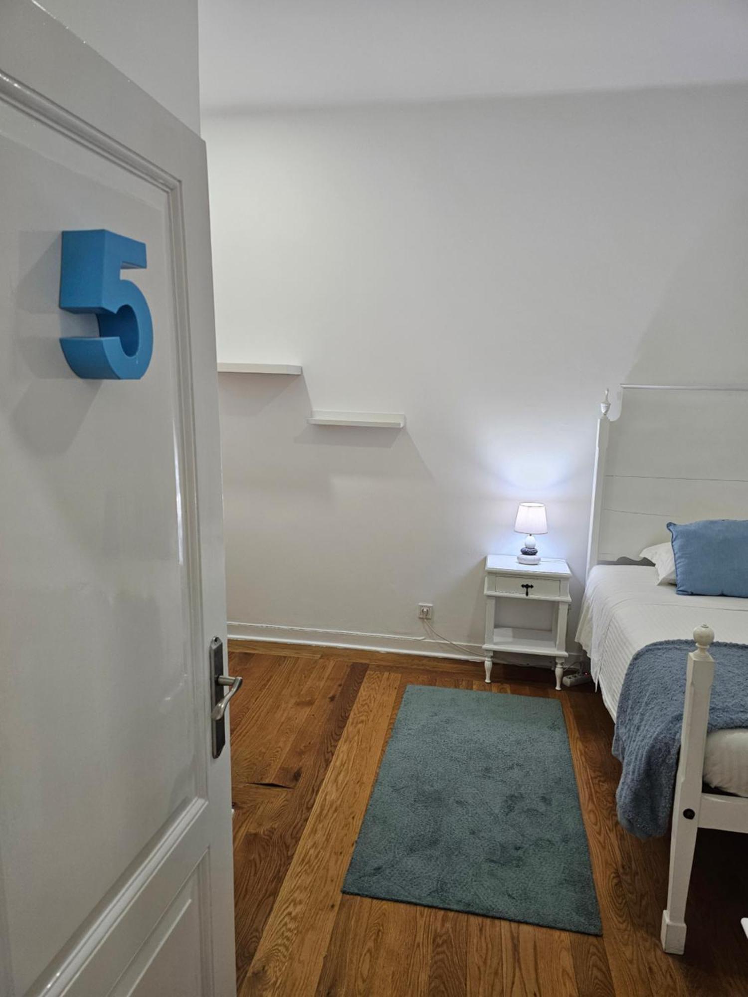 Almirante Guesthouse Lisbon Room photo